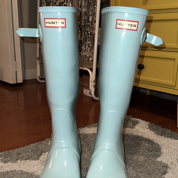 tiffany blue hunter rain boots